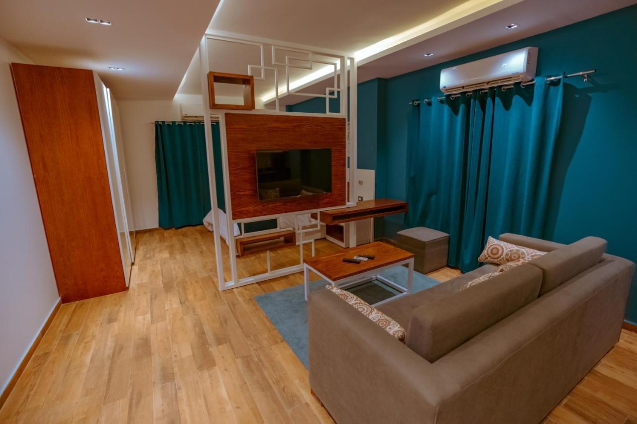 Travelholic Residence New Kairo Exteriör bild